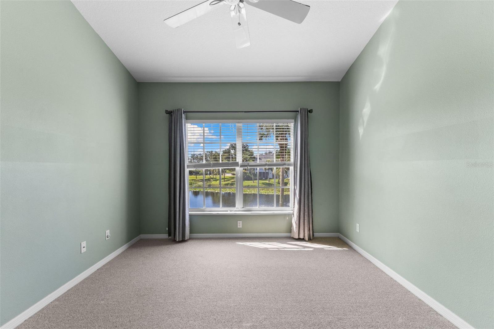 GARDENS VI/WATERSIDE VILLAGE - Residential Lease