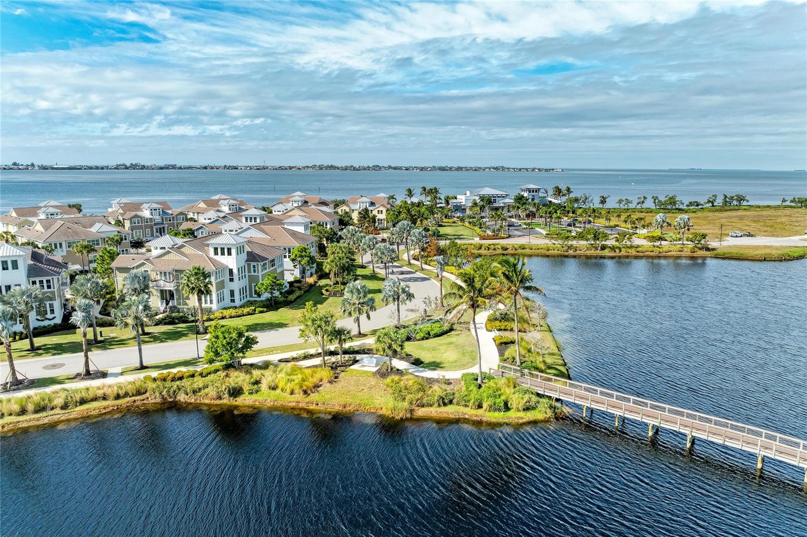 HARBOUR ISLE - Residential