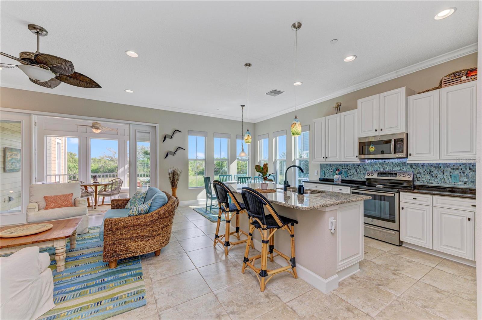 HARBOUR ISLE - Residential