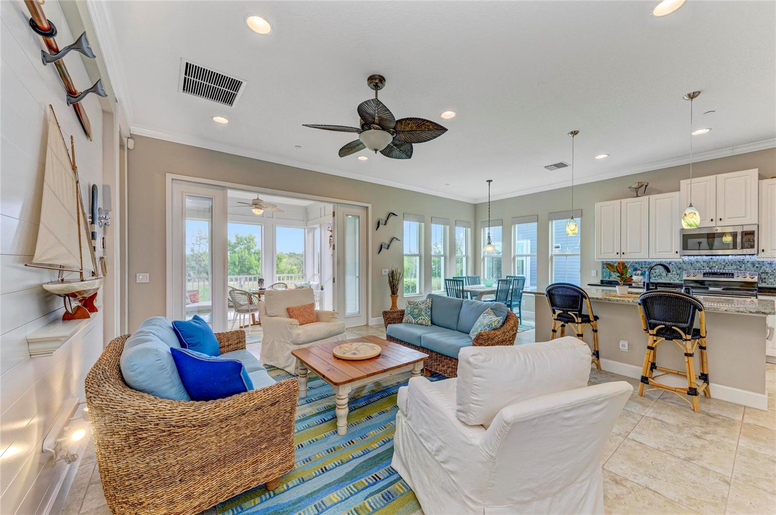 HARBOUR ISLE - Residential