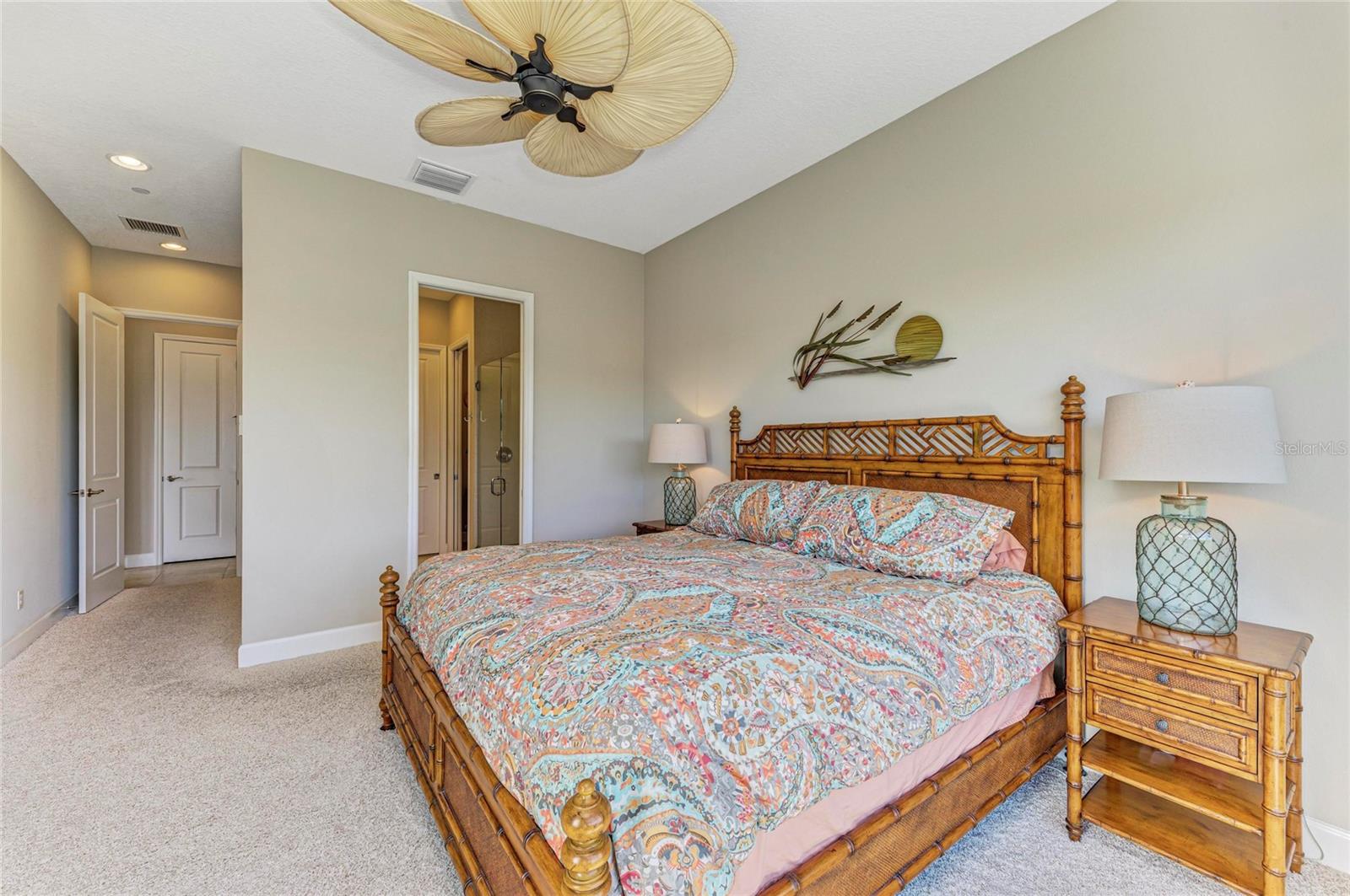 HARBOUR ISLE - Residential