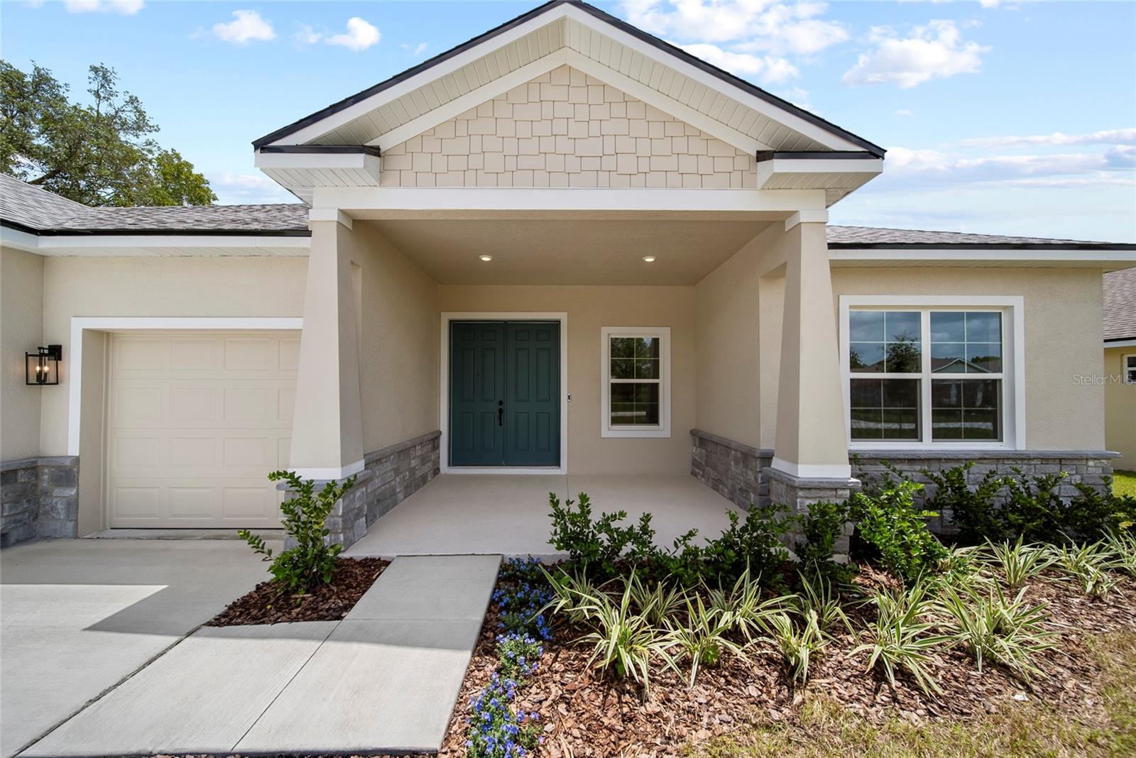 59 WOODFIELD CIRCLE
