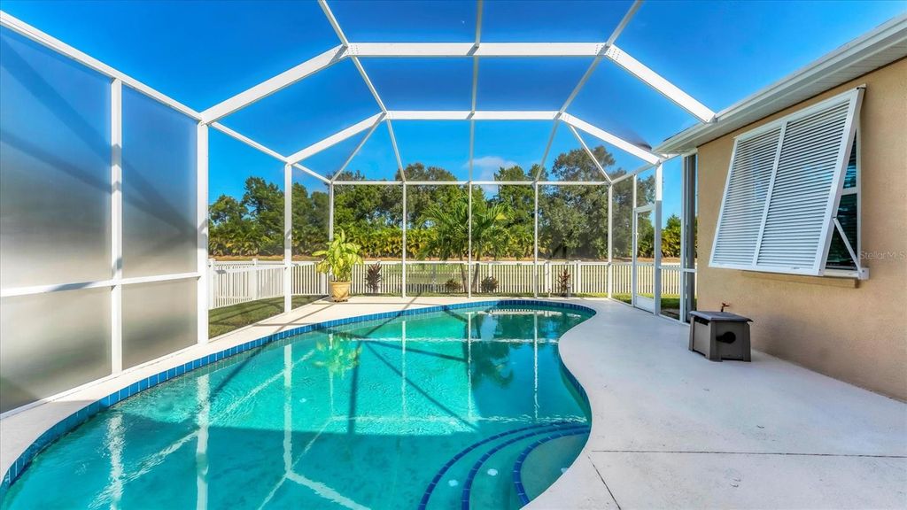 Photo of 13527 Glossy Ibis Place, Lakewood Ranch, FL 34202 (MLS # A4669973)