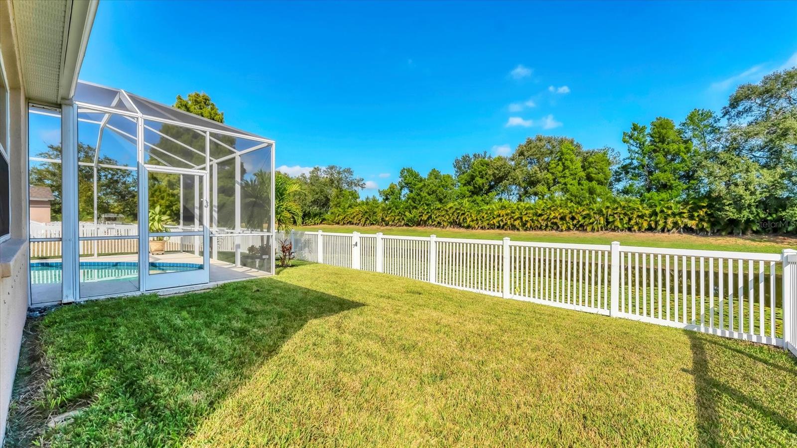 13527 GLOSSY IBIS PLACE