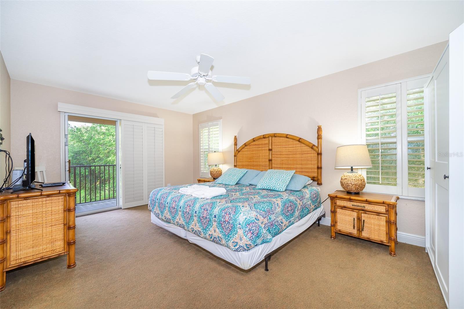 VILLA AT REGAL PALMS CONDO - Residential