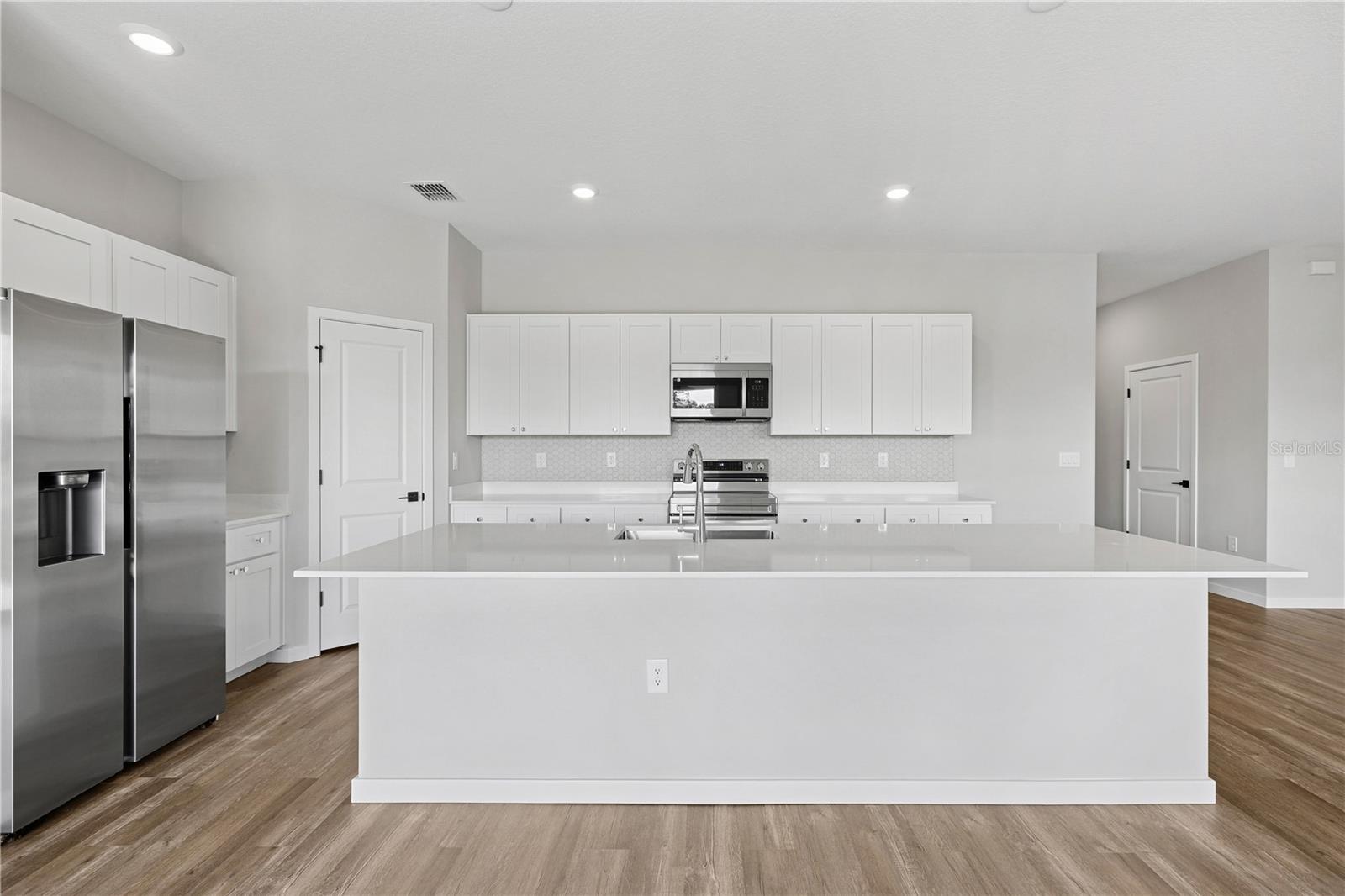 4480 NW 37TH STREET RD