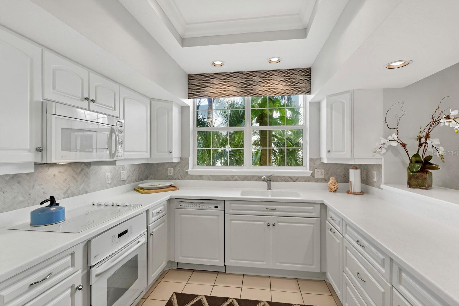 HARBORSIDE/BOCA BAY - Residential