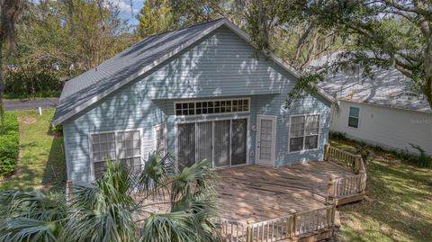 A home in DEBARY