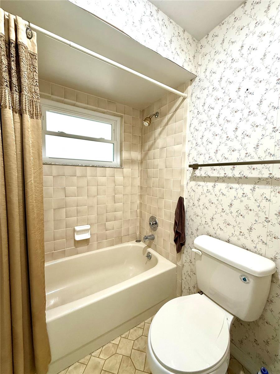 MANDARIN ESTATES - Residential