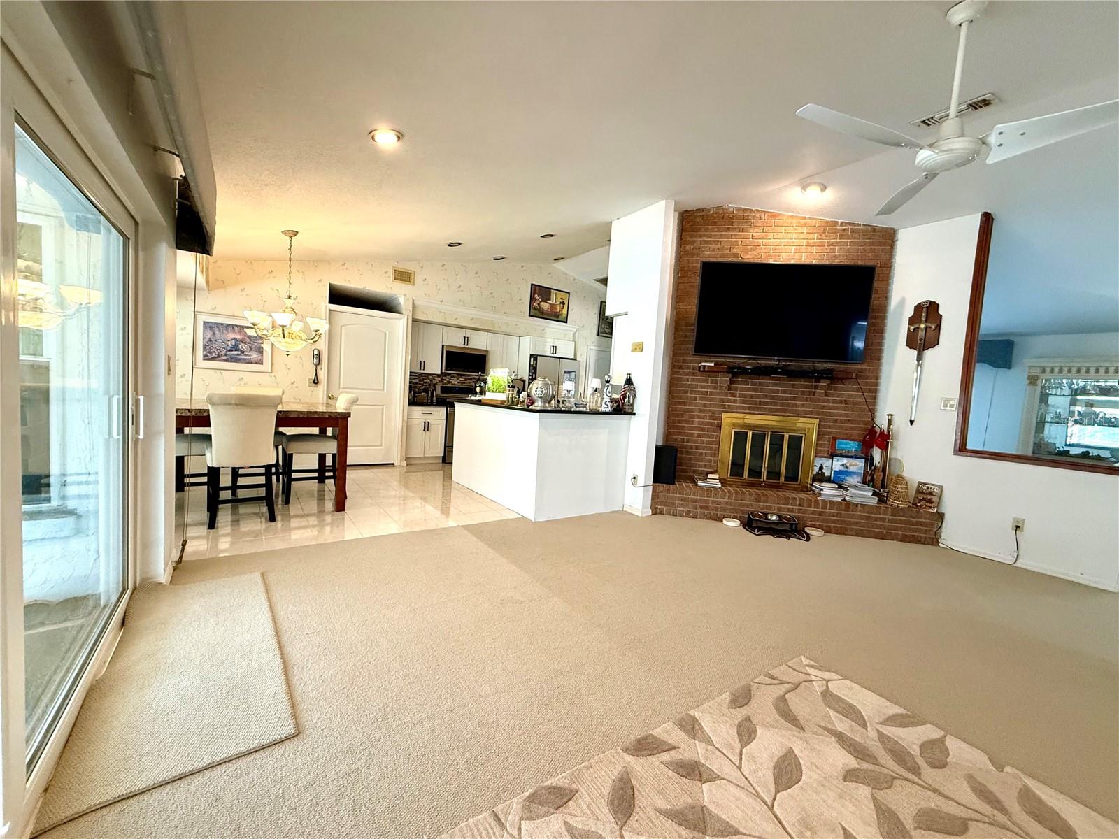 MANDARIN ESTATES - Residential