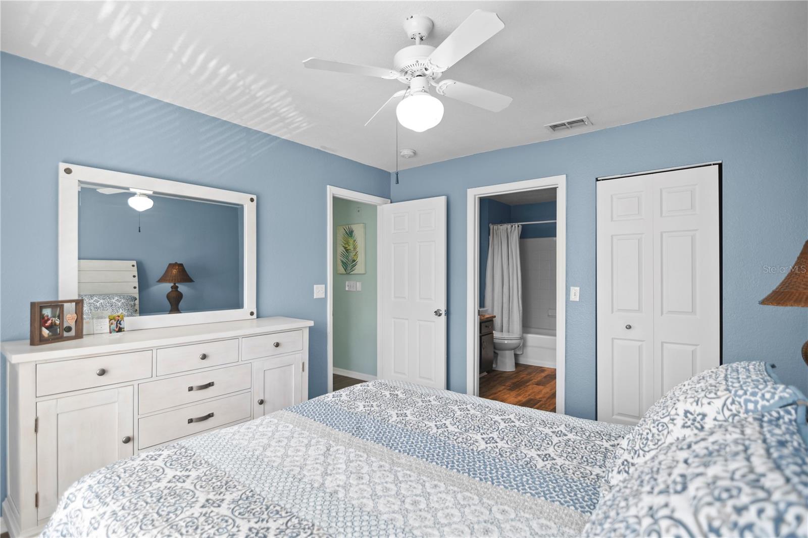 THE VILLAGE AT TOWNPARK OR2057/3888 - Residential