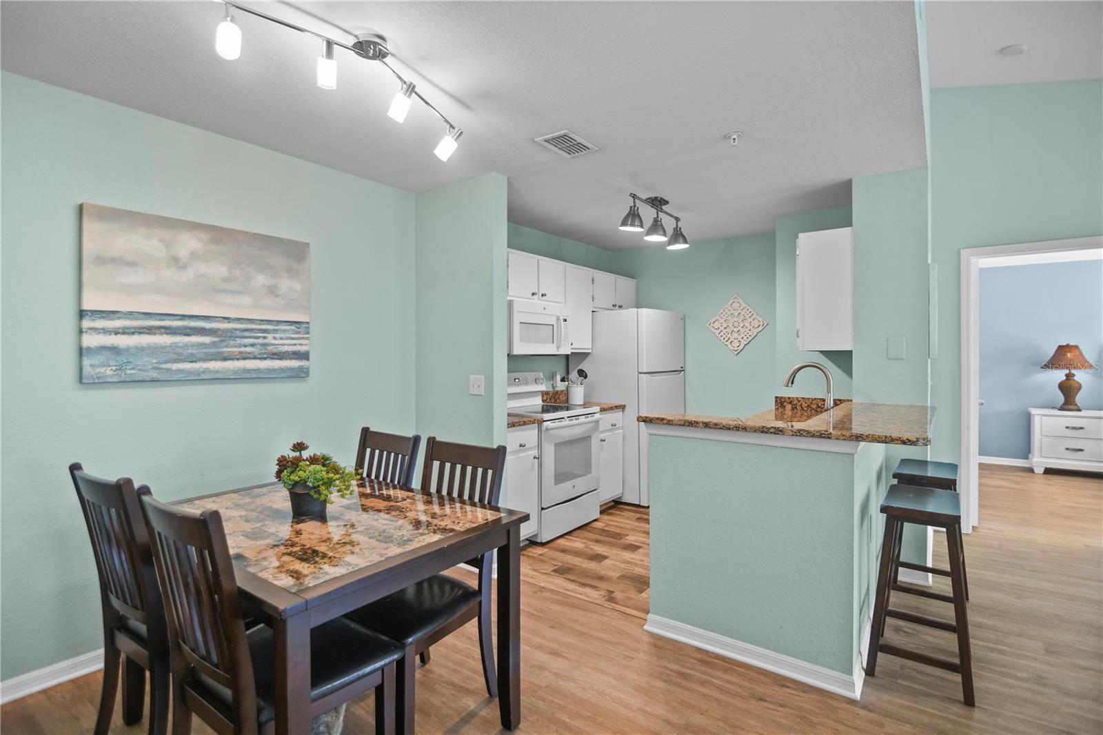 THE VILLAGE AT TOWNPARK OR2057/3888 - Residential