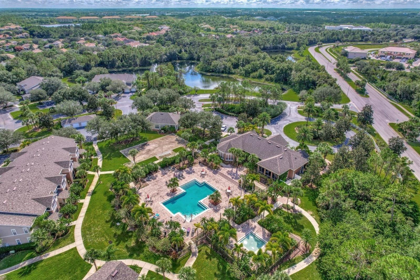 THE VILLAGE AT TOWNPARK OR2057/3888 - Residential