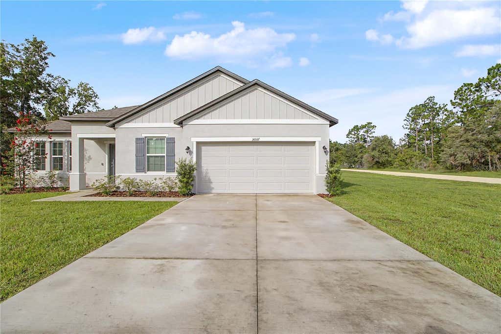 Photo of 14557 Cedarwood Avenue, Weeki Wachee, FL 34614 (MLS # OM730104)