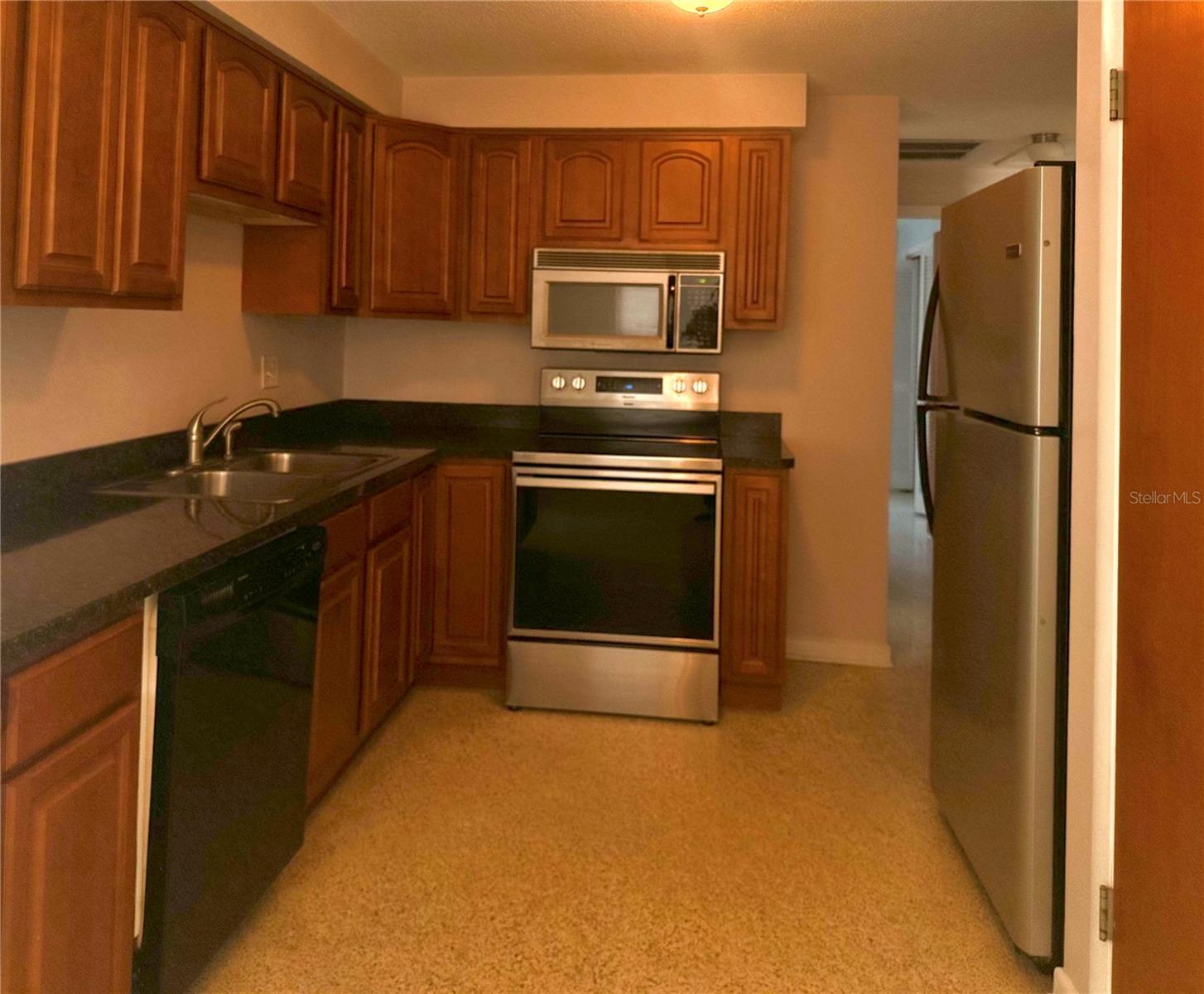 BAY TERRACE & BAY TERRACE ADD - Residential Lease