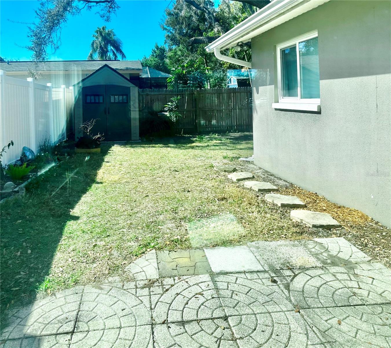 BAY TERRACE & BAY TERRACE ADD - Residential Lease