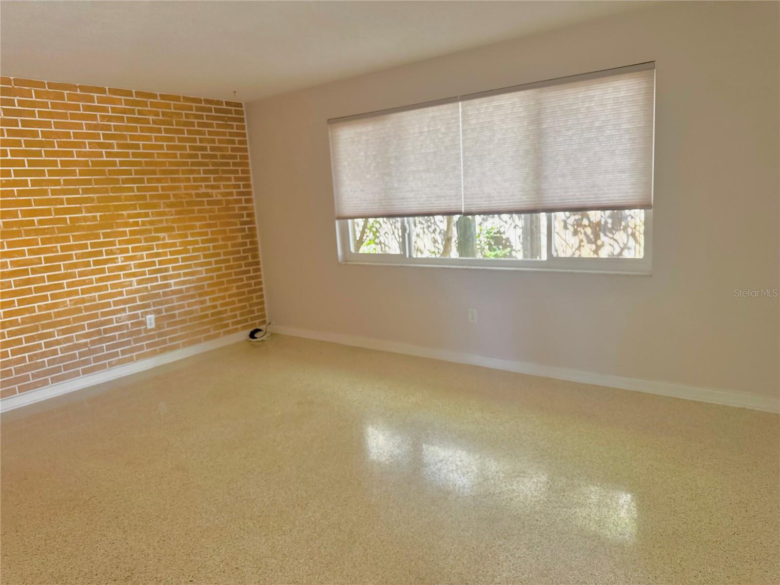 BAY TERRACE & BAY TERRACE ADD - Residential Lease