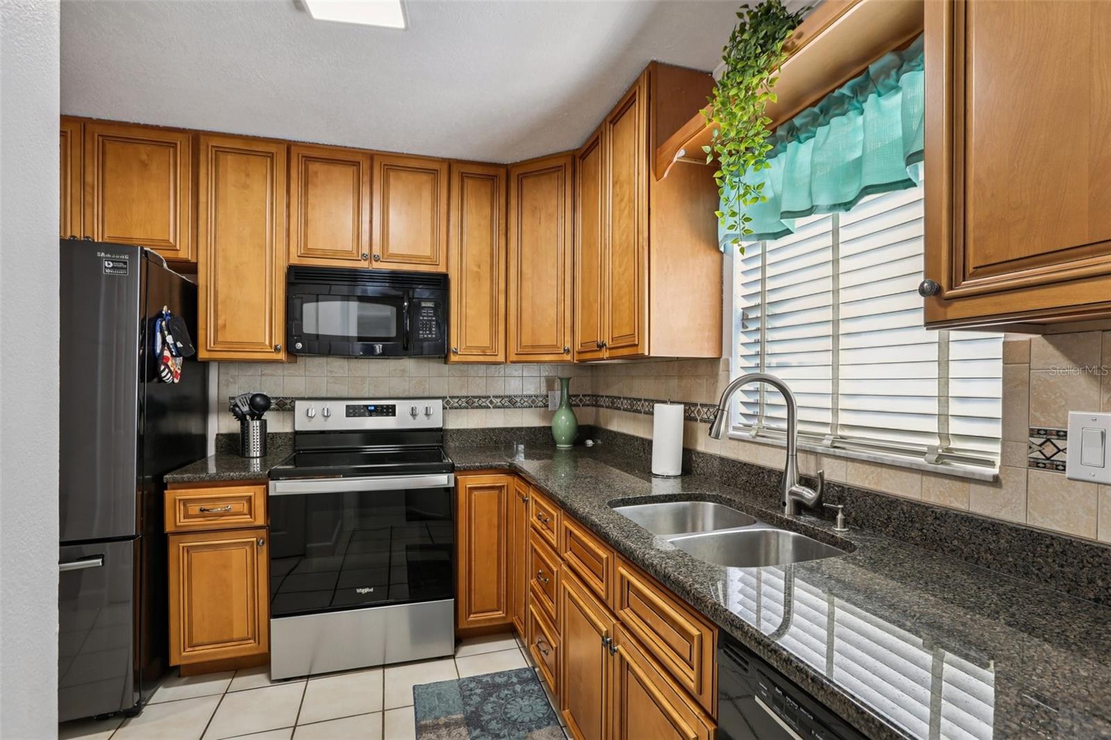 BAYSIDE MEADOWS-PHASE I - Residential