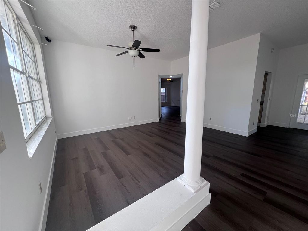 Photo of 9224 Sunflower Dr, Tampa, FL 33647 (MLS # S5144366)