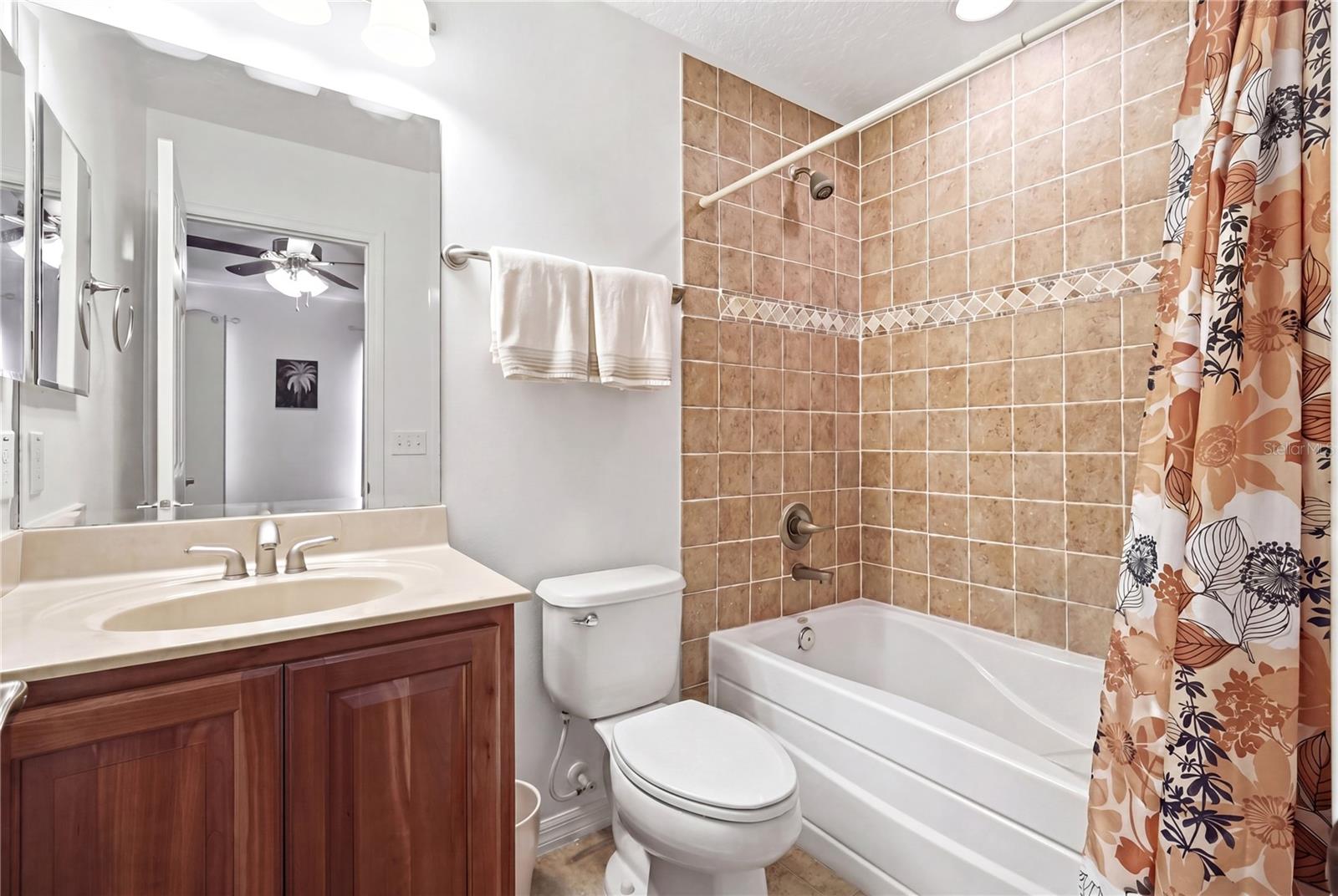 CRESTWYND BAY - Residential