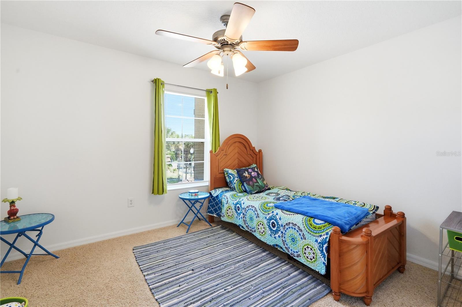 CRESTWYND BAY - Residential