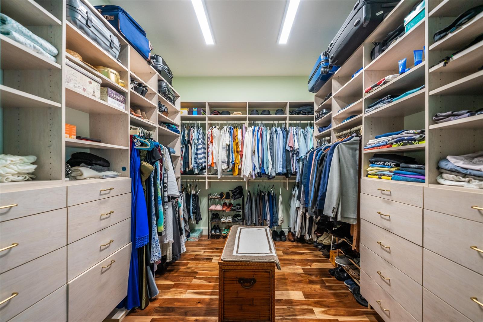 West/Peninsular Ave - Residential