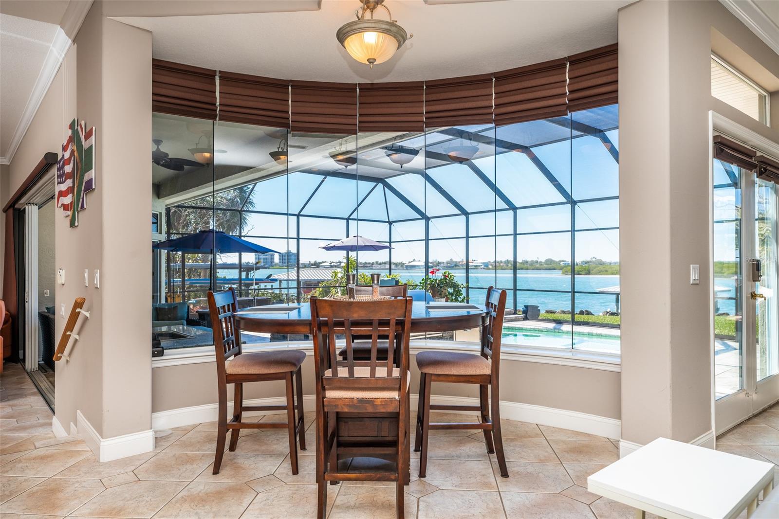 West/Peninsular Ave - Residential