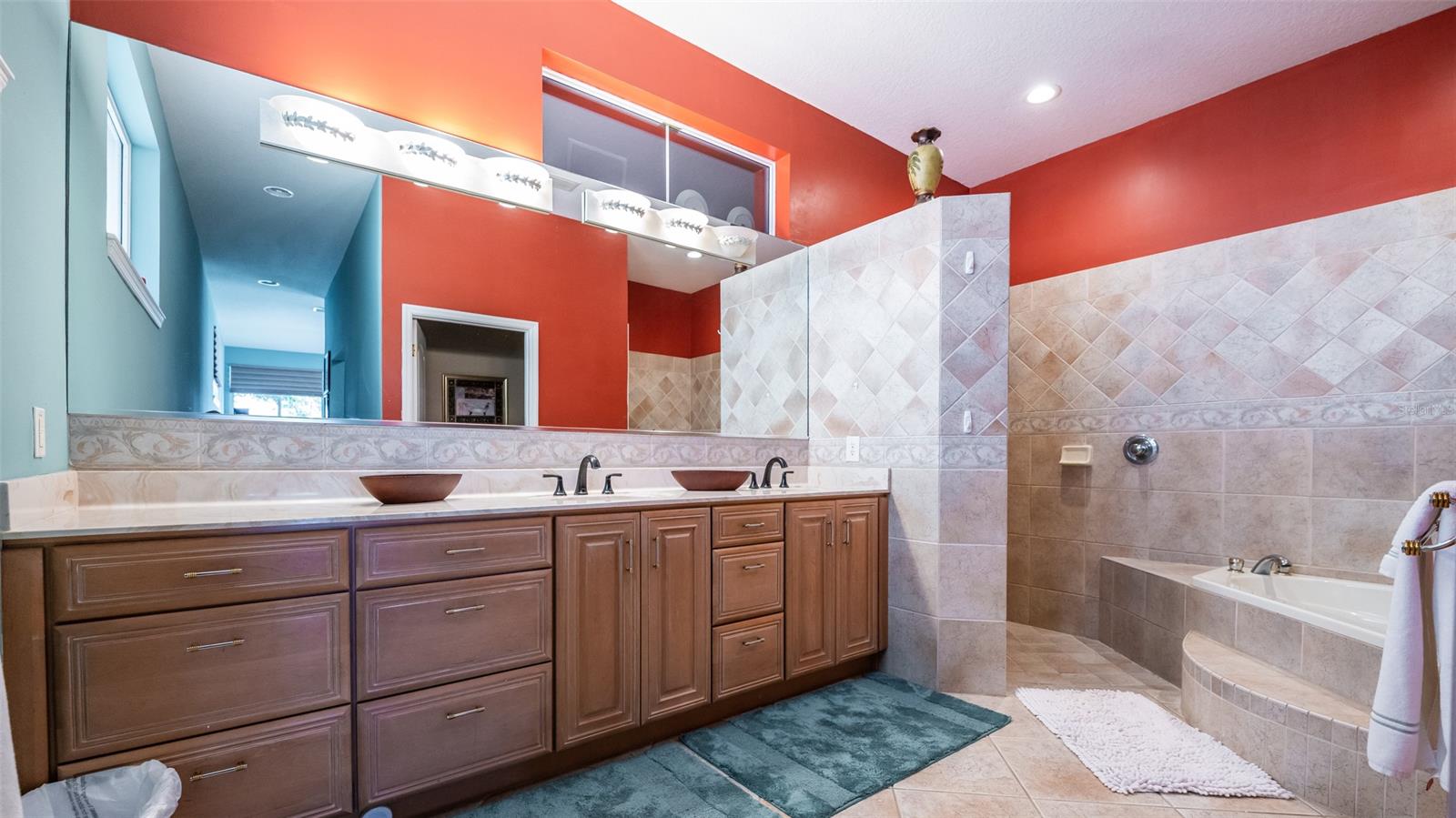 West/Peninsular Ave - Residential