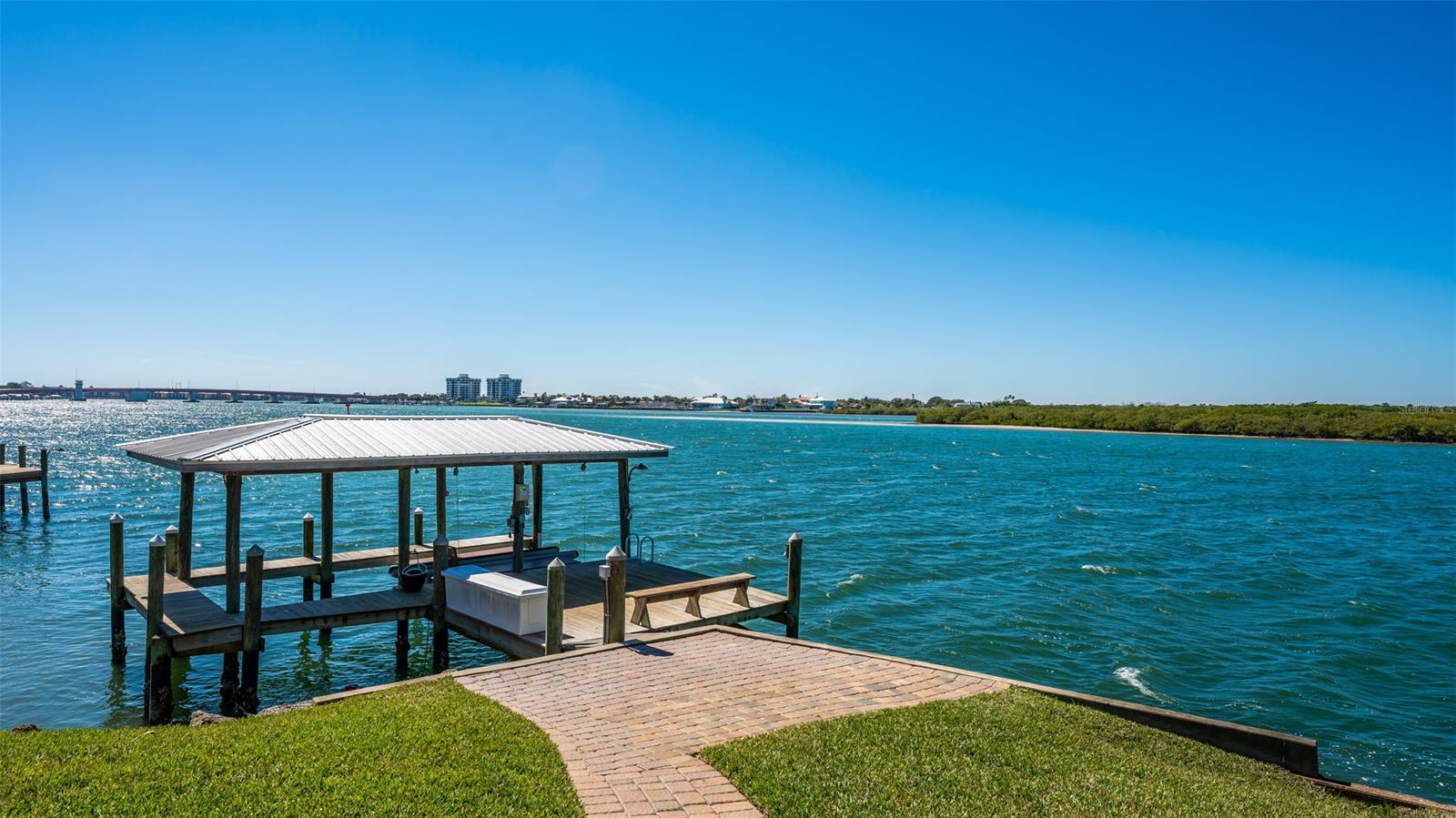 West/Peninsular Ave - Residential