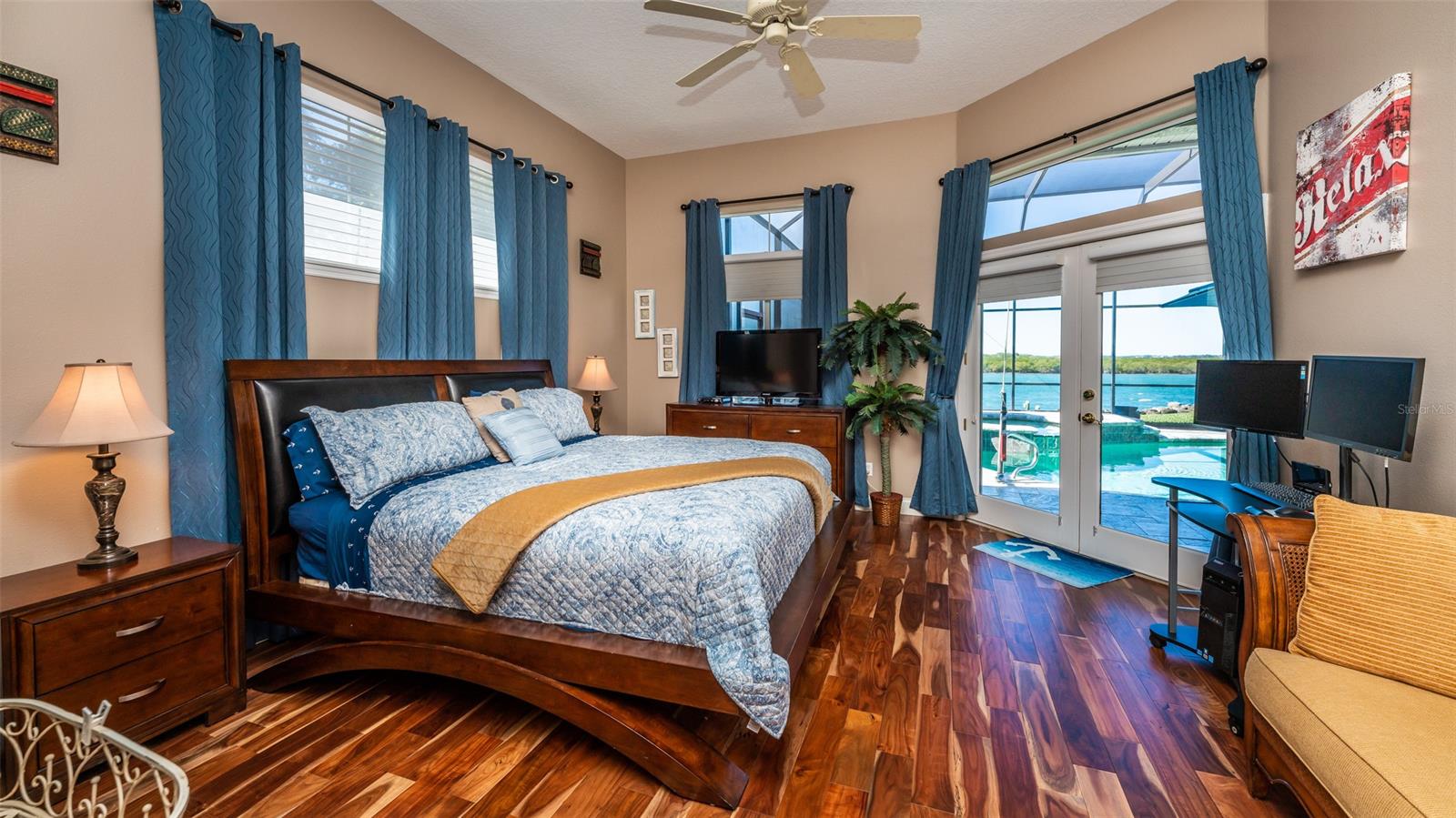 West/Peninsular Ave - Residential