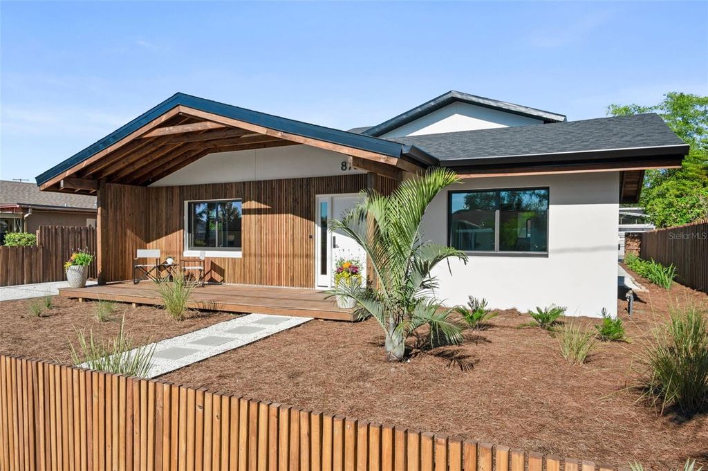 Photo of 870 Carver Street, Winter Park, FL 32789 (MLS # O6397105)