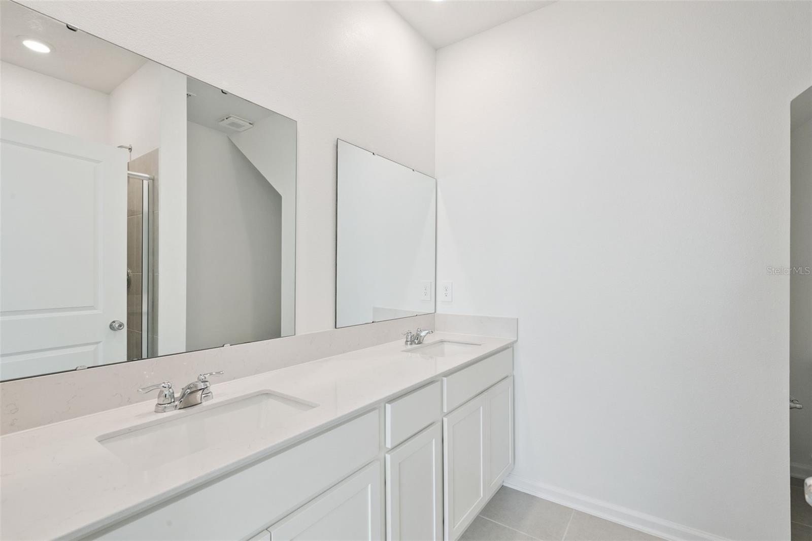 WELLNESS RDG PH 2 - Residential Lease