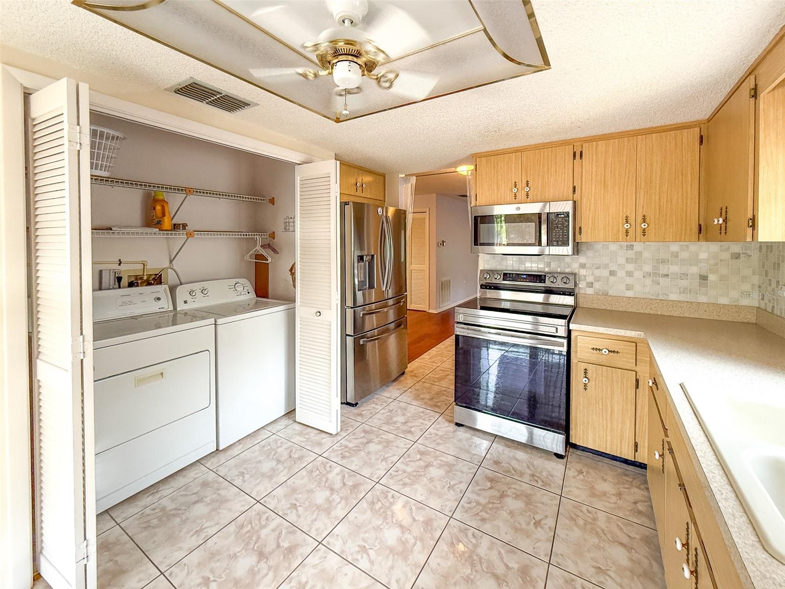 EAGLESWOOD CONDO - Residential