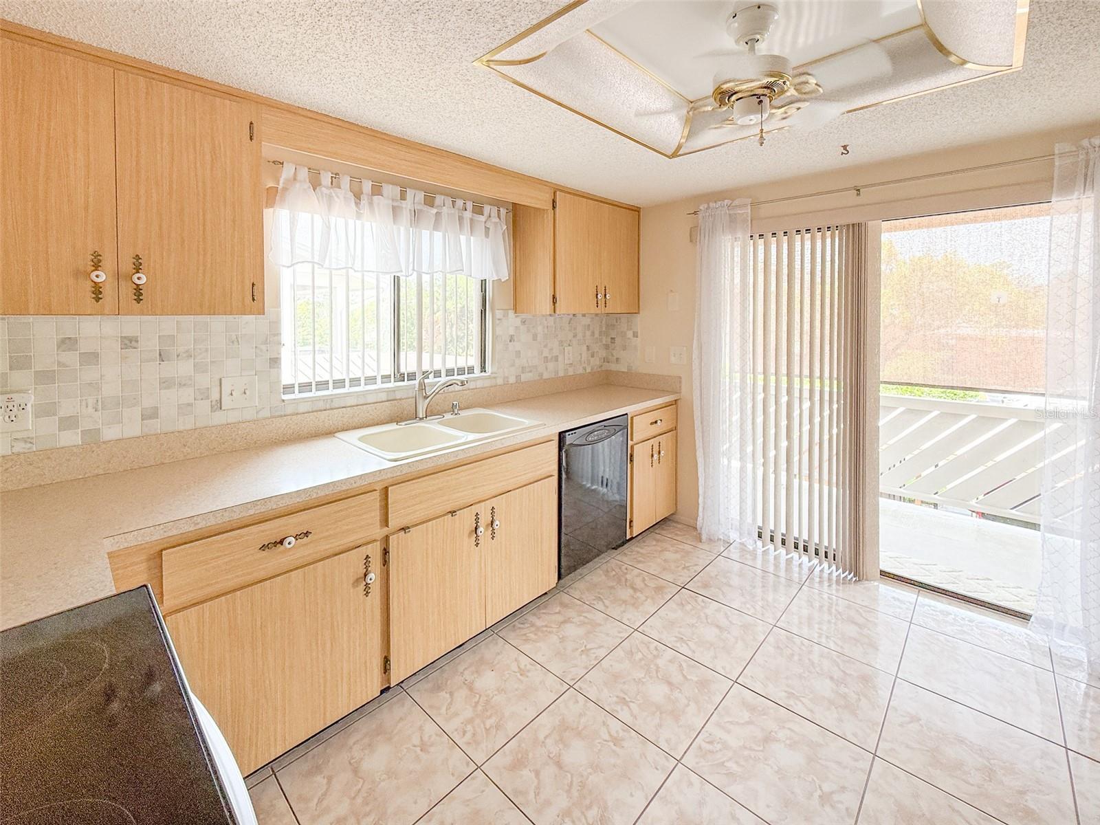 EAGLESWOOD CONDO - Residential