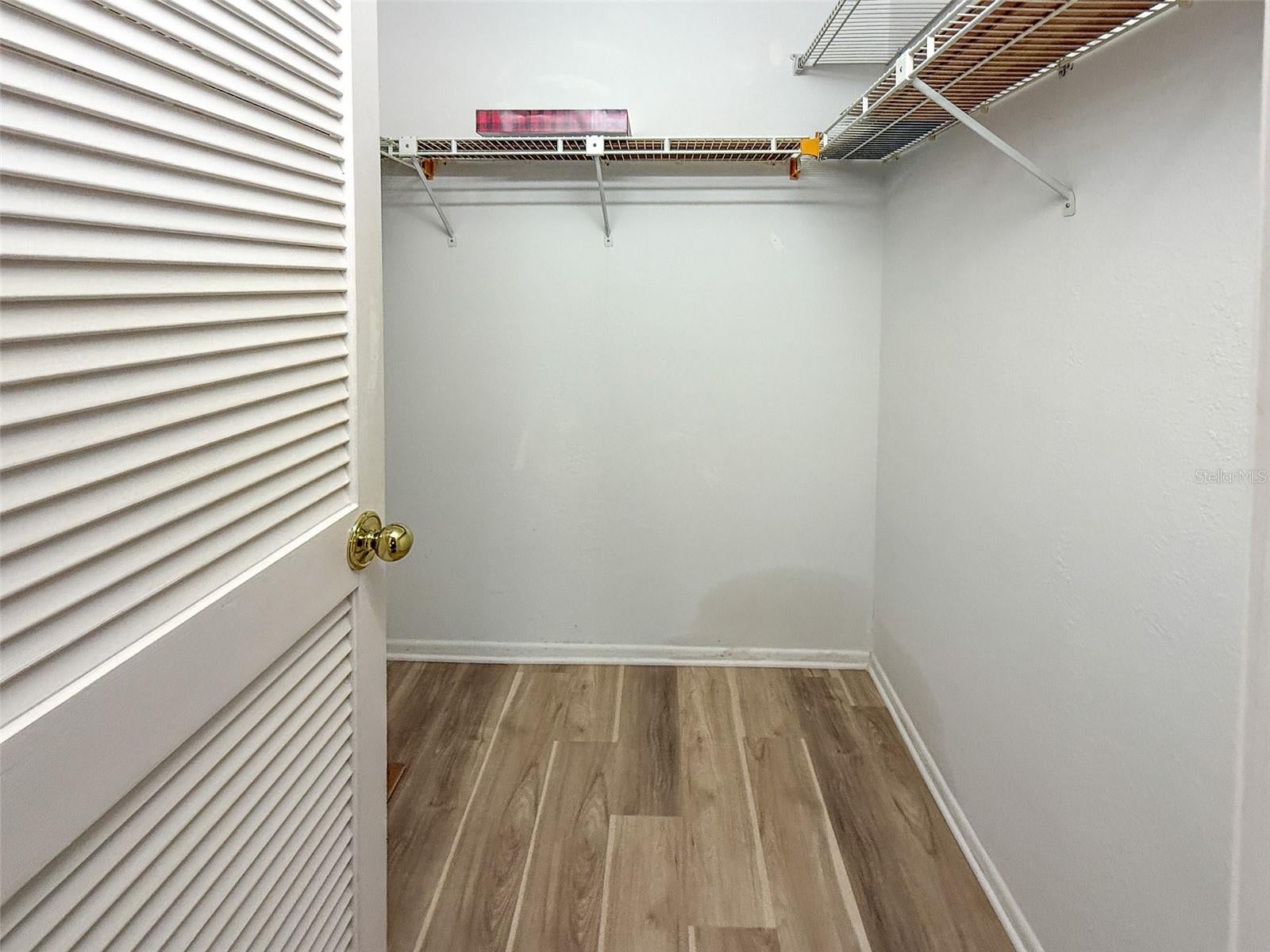 EAGLESWOOD CONDO - Residential