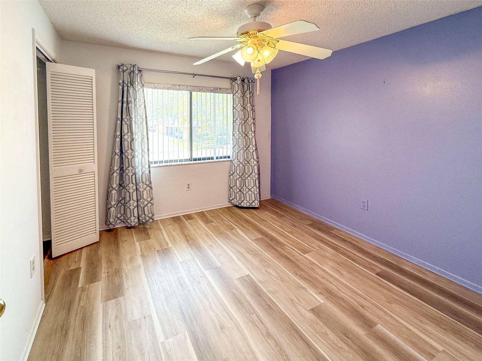 EAGLESWOOD CONDO - Residential