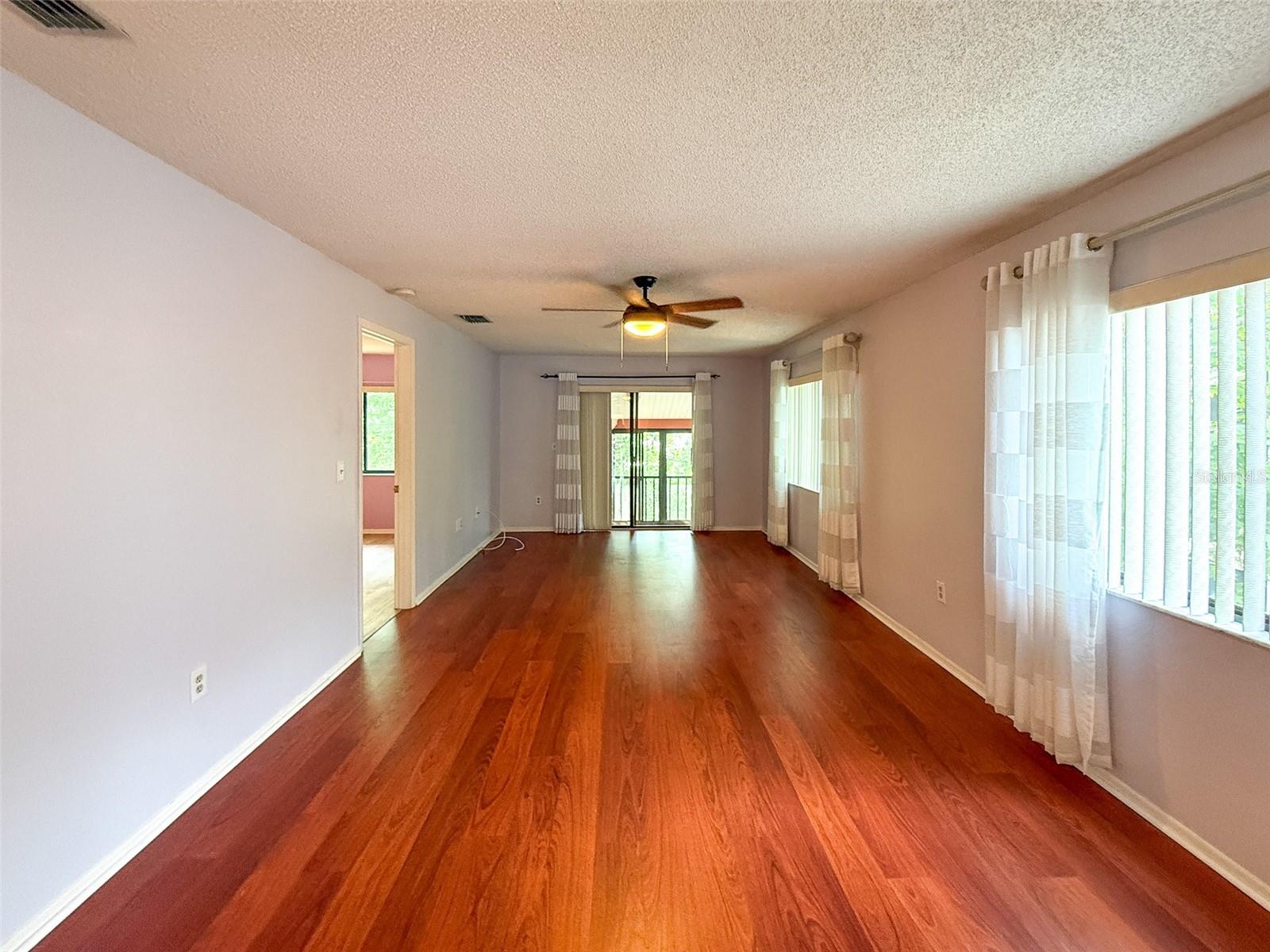 EAGLESWOOD CONDO - Residential