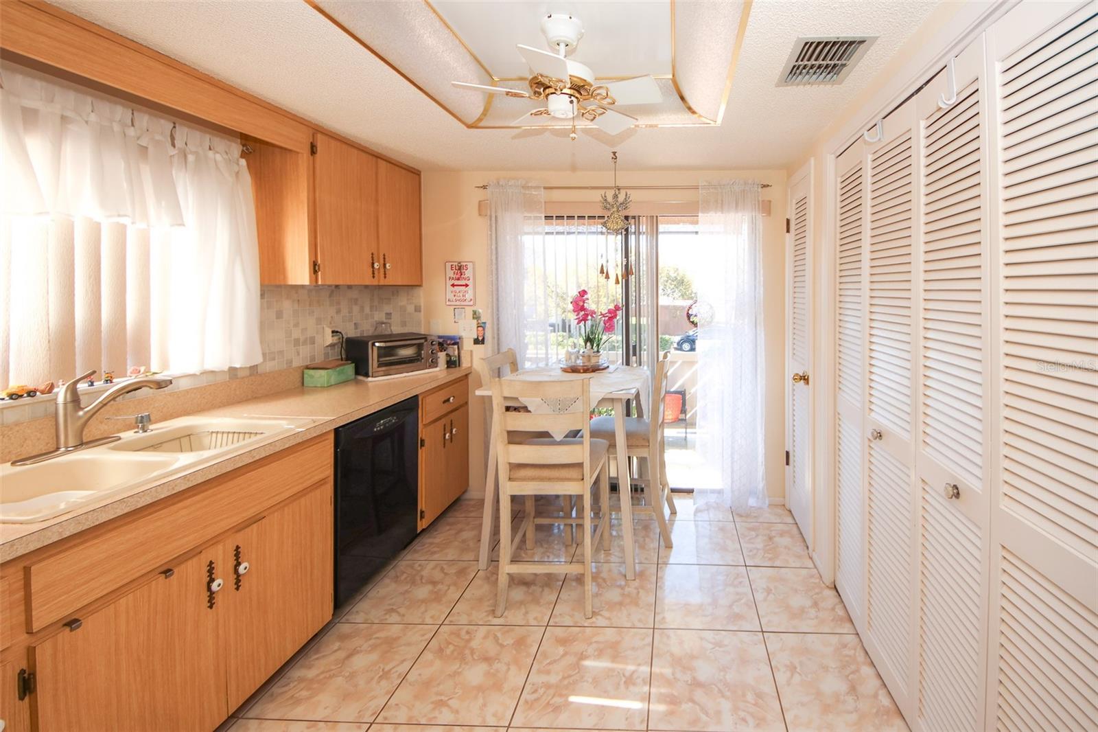 EAGLESWOOD CONDO - Residential