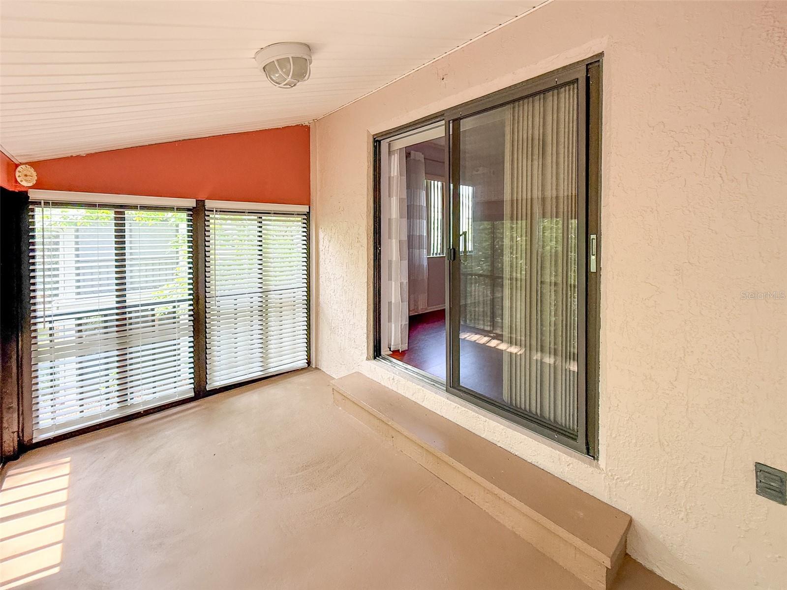 EAGLESWOOD CONDO - Residential