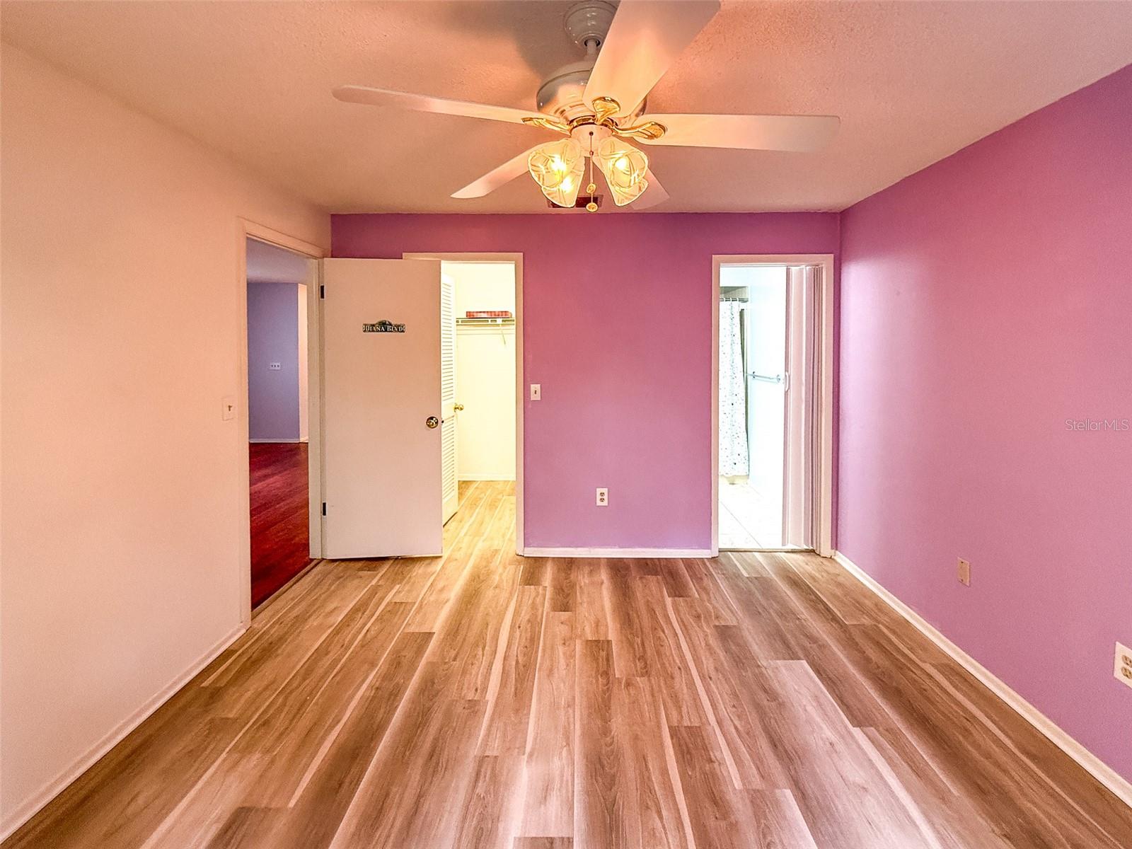EAGLESWOOD CONDO - Residential