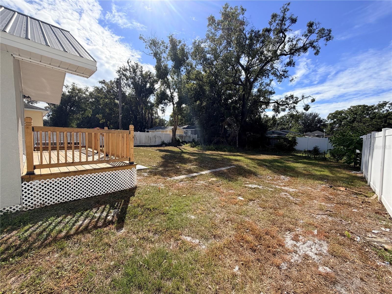 OAKWOOD MANOR - Residential