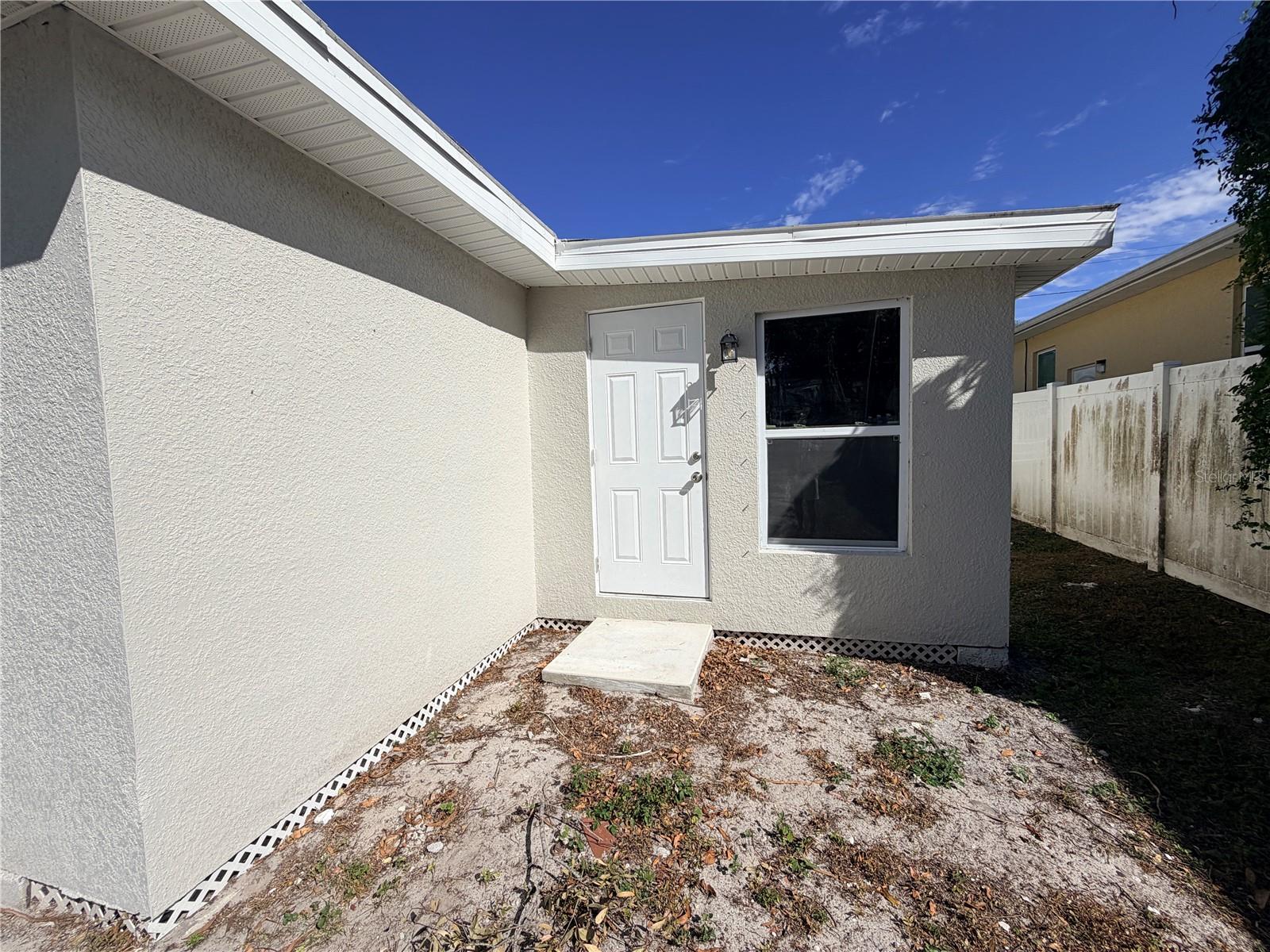 OAKWOOD MANOR - Residential