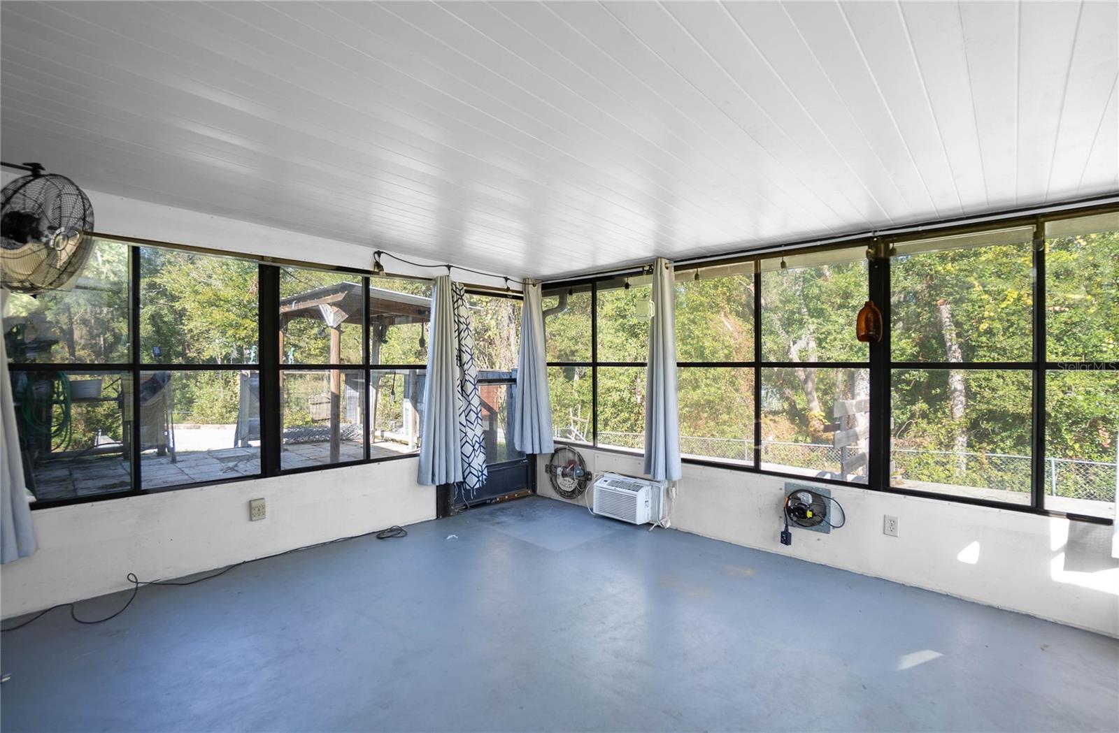 INVERNESS HIGHLANDS SOUTH - Residential