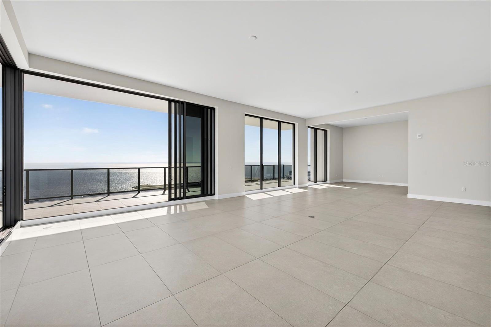 ART HOUSE - Residential