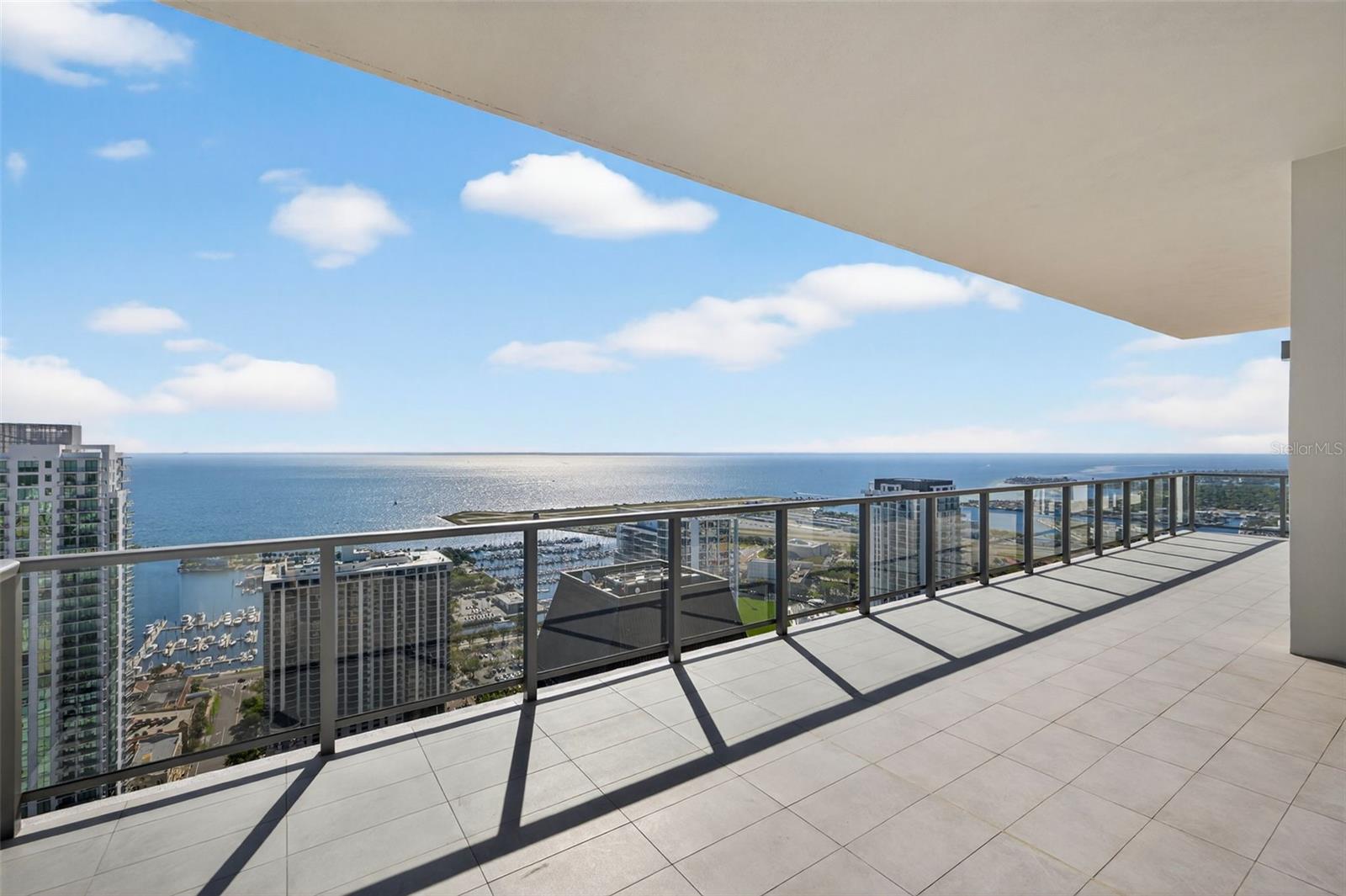 ART HOUSE - Residential