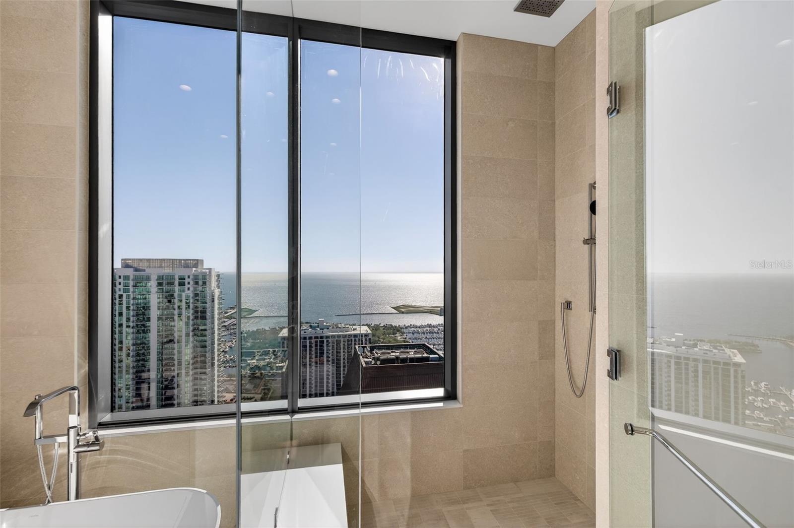 ART HOUSE - Residential