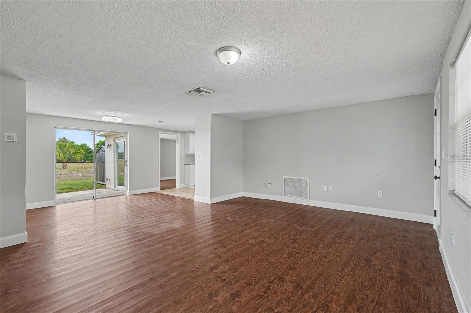 7037 MAGNOLIA VALLEY DRIVE