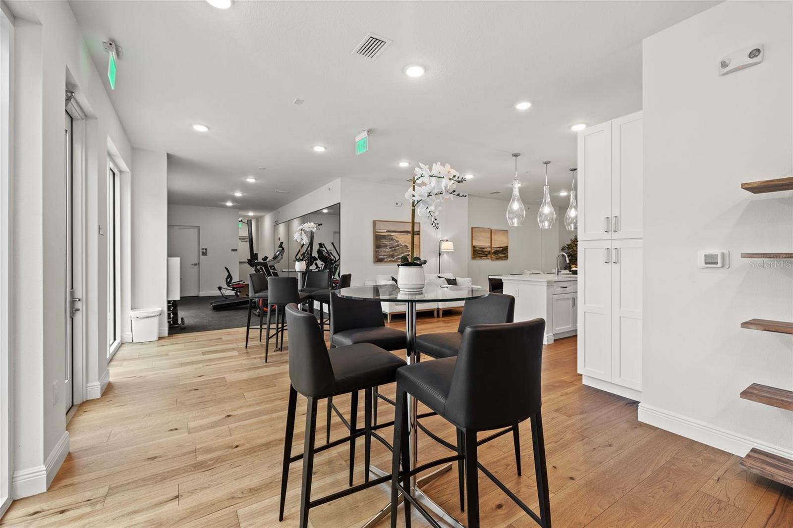 CASTILLE URBANA CONDO - Residential Lease