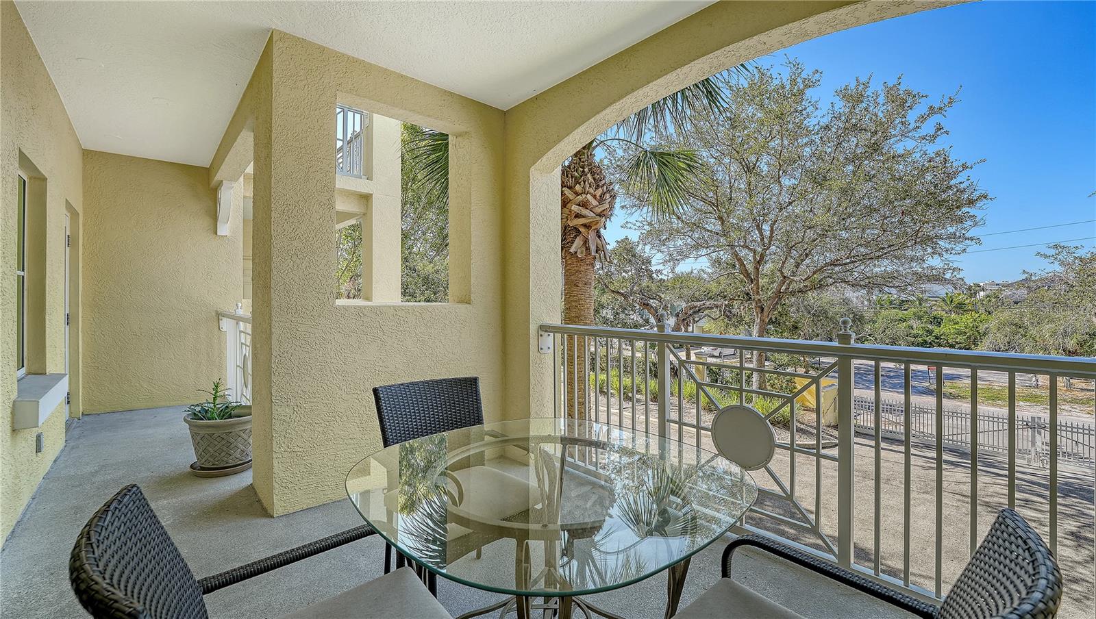 MARINA DEL SOL - Residential