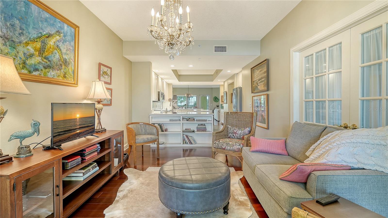 MARINA DEL SOL - Residential